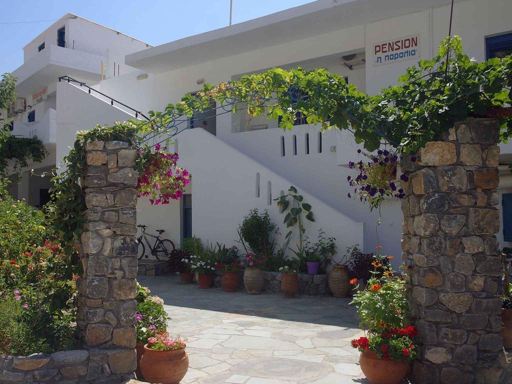 Paralia Guest House Agia Roumeli Exterior photo