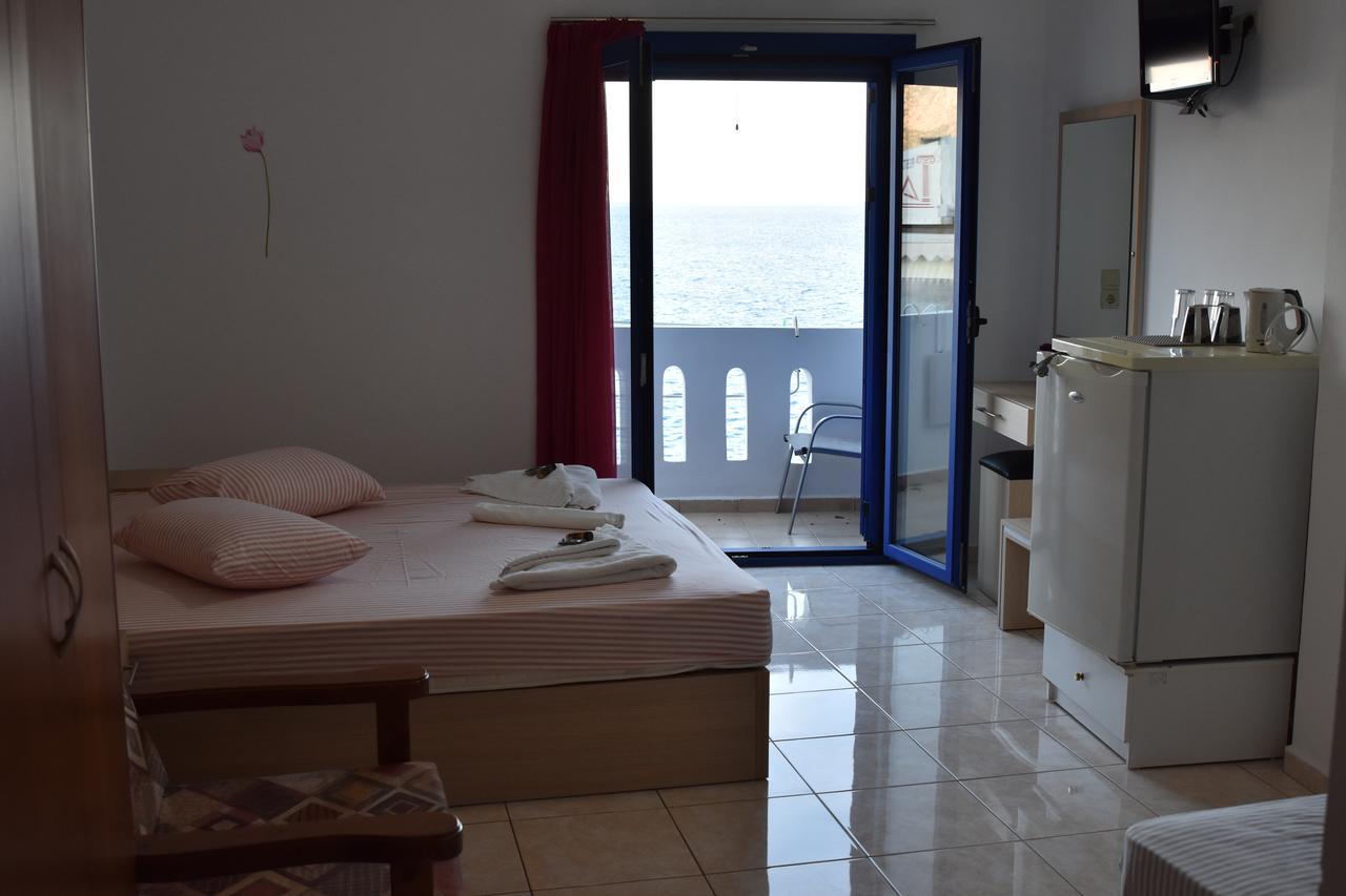 Paralia Guest House Agia Roumeli Exterior photo