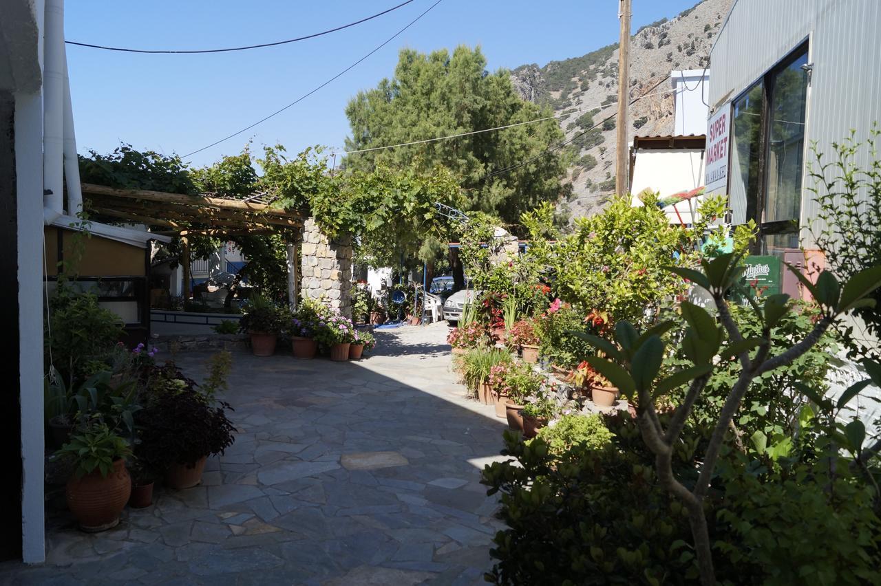 Paralia Guest House Agia Roumeli Exterior photo